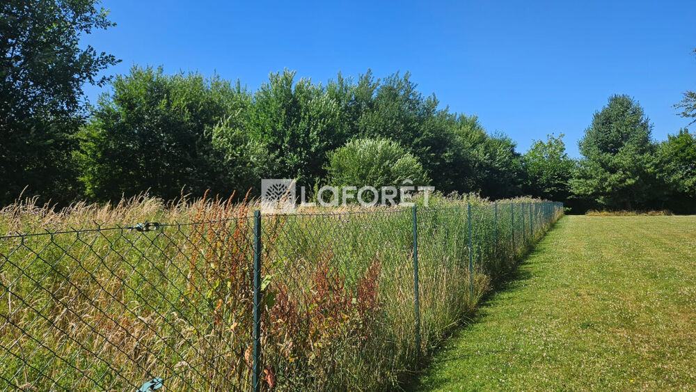 Vente Terrain A VENDRE Terrain zone commerciale à Saint Pierre Des Fleurs 2 933 m2 Saint pierre des fleurs