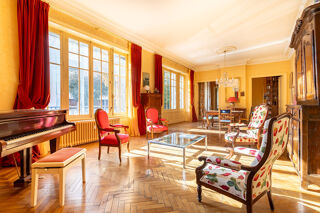  Appartement  vendre 6 pices 245 m