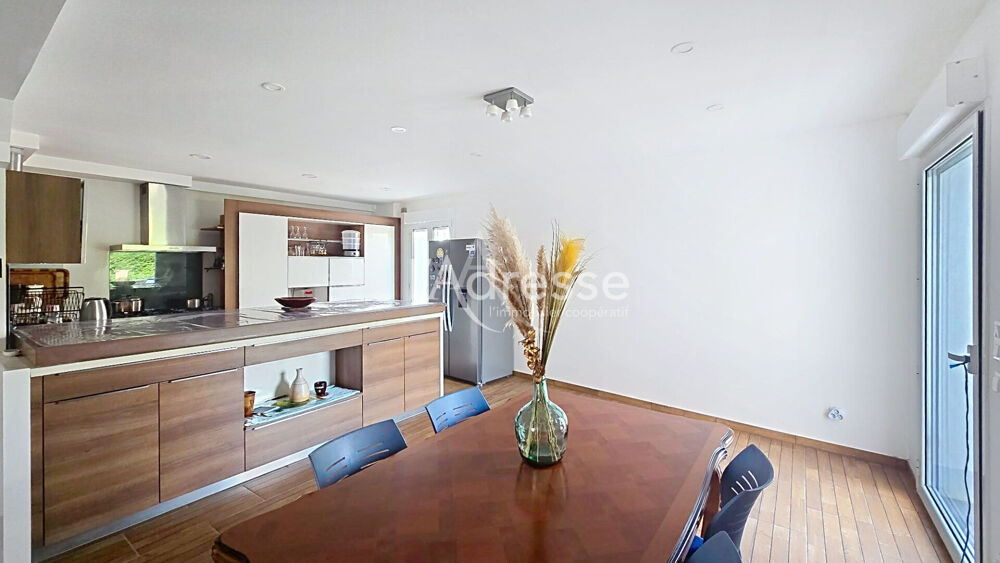 Vente Maison Meaux maison à vendre - 220 m2 - 6 chambres - sous-sol total Meaux