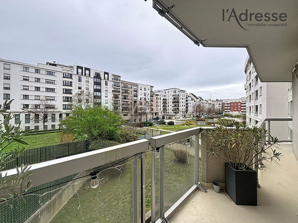 L'Adresse Immobilier - Élégant 3 pièces lumineux de 67 m² - Cave - Parking en sus