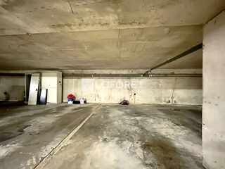  Parking / Garage � vendre 12 m�