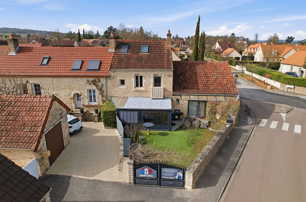 À Vendre : Charmante Maison en Pierre au Coeur de Dracy-le-Fort