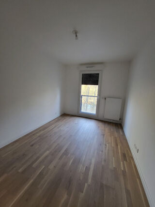  Appartement � louer 3 pi�ces 70 m�