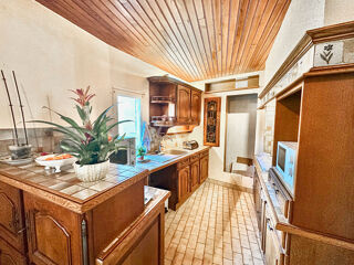  Immeuble  vendre 7 pices 155 m