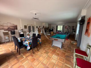  Maison � vendre 11 pi�ces 339 m�