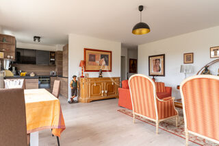  Appartement à louer 4 pièces 90 m²