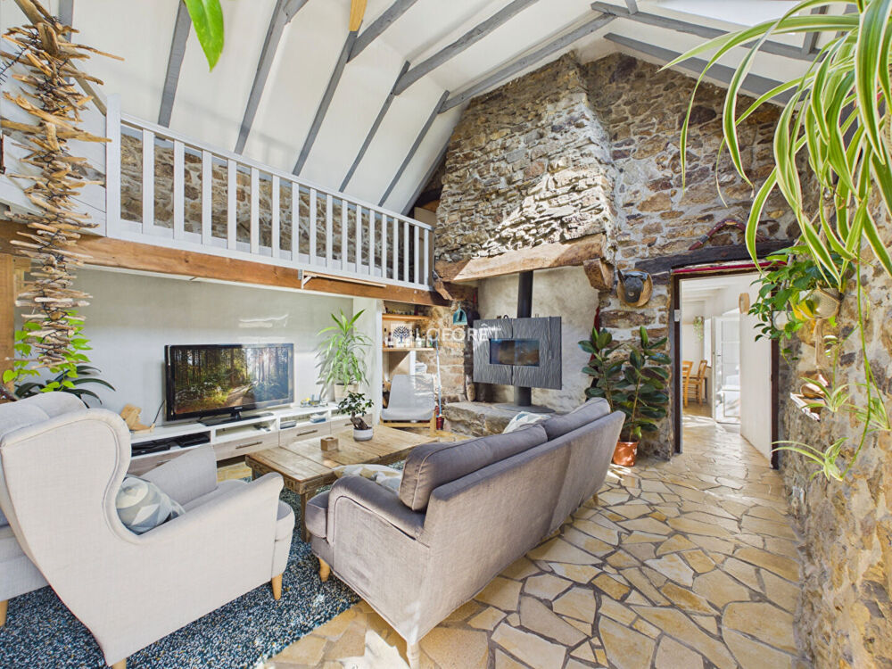 Vente Maison Maison Rosnoen 5 pièce(s) 112 m2 Rosnoen