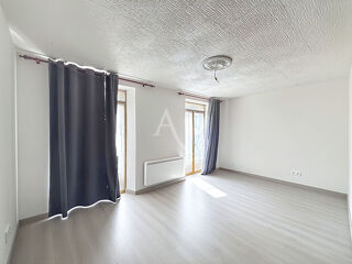  Immeuble à vendre 5 pièces 132 m²