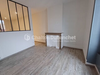 Appartement à louer 1 pièce 40 m²