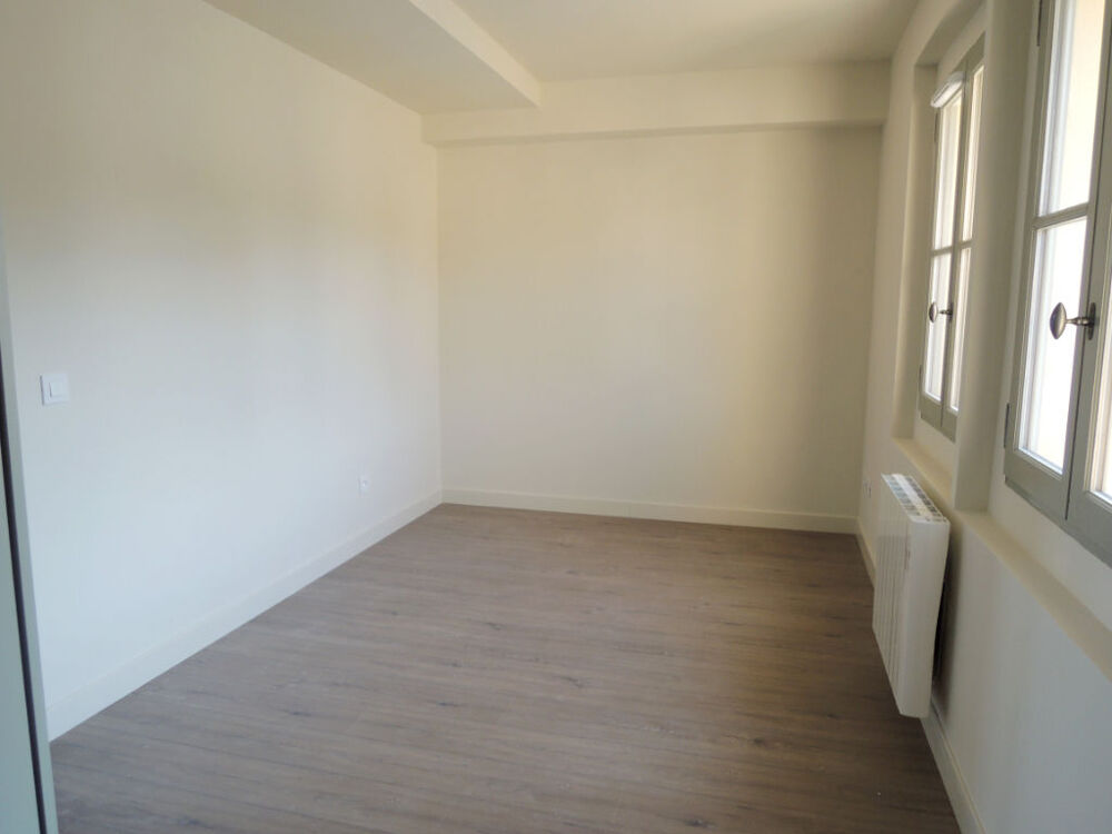 Location Appartement Appartement Nîmes - Jardin de la fontaine 2 pièces 33.98 m2 Nimes