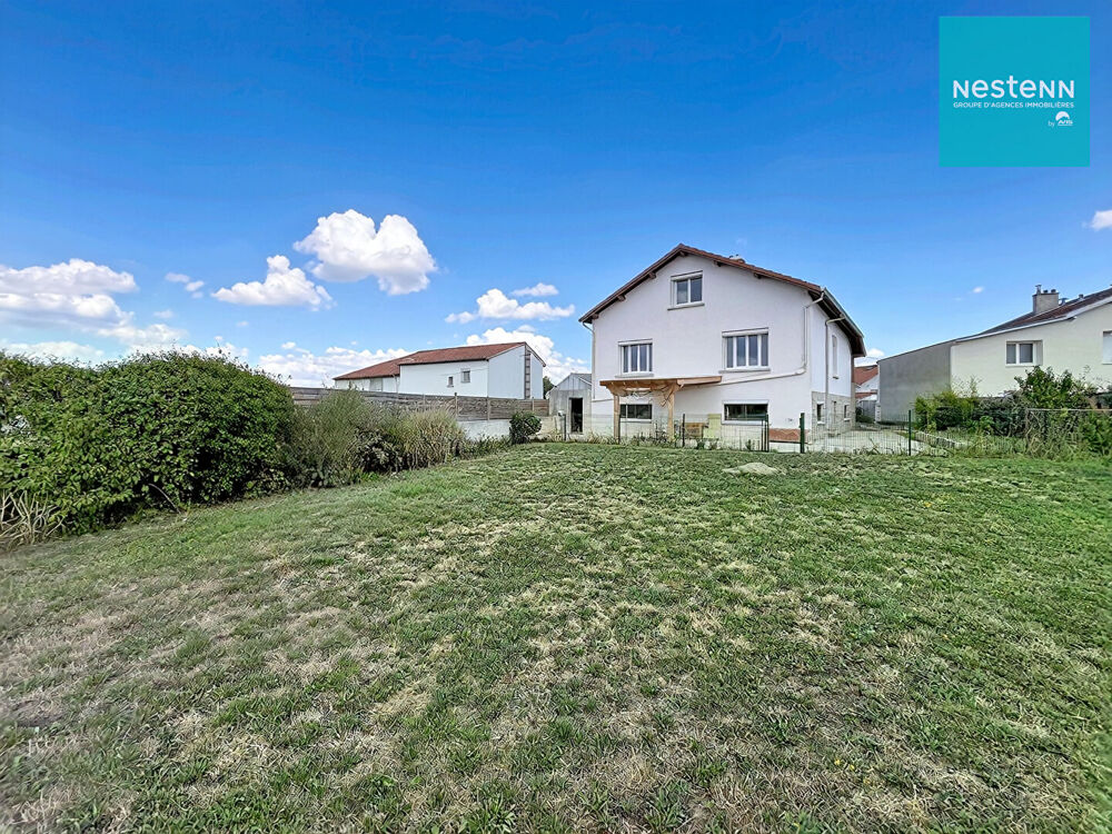 Maison 6 pièces 140 m² · à Saint Romain le Puy · 140 m² · 285 000 €