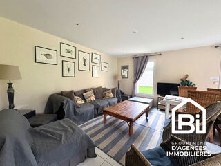  Maison à vendre 11 pièces 261 m²