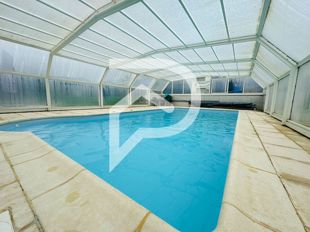 BEINE NAUROY - A VENDRE - MAISON FAMILIALE DE TYPE 7 AVEC JARDIN ET PISCINE