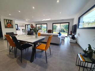  Maison  vendre 5 pices 145 m