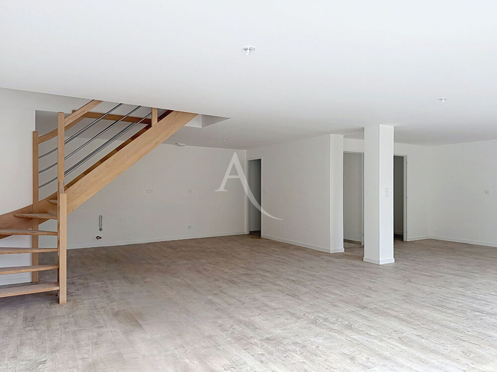 Maison Les Ponts De Ce 6 pièce(s)