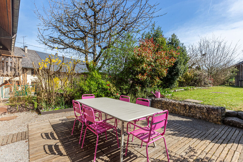 "AMARANTE" - CO-EXCLUSIVITE LAFORET - MESIGNY - MAISON T5 de 161,07 m² - TERRAIN de 394 m² - DPE D