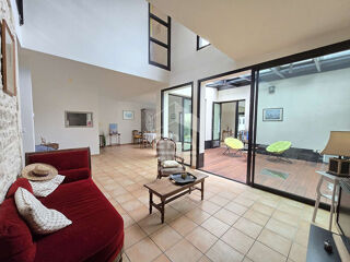  Maison � vendre 5 pi�ces 195 m�