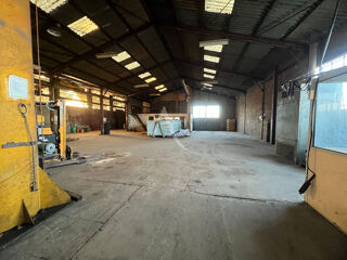  Immeuble � vendre 3 pi�ces 810 m�