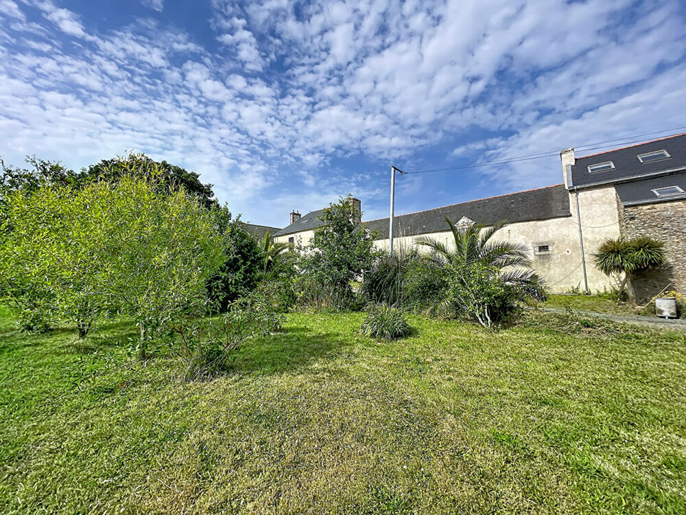 Propriété de charme avec dépendances et 4 ha de terrain Secteur Vannes/Golfe du Morbihan
