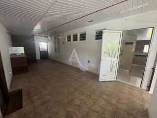  Maison � vendre 4 pi�ces 195 m�