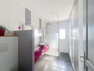  Maison à vendre 8 pièces 167 m²