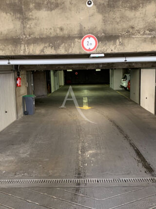  Parking / Garage � vendre 12 m�