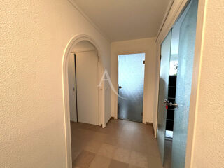  Appartement à vendre 6 pièces 142 m²