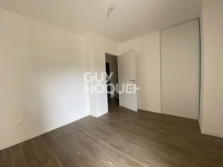 Appartement à louer 3 pièces 61 m²