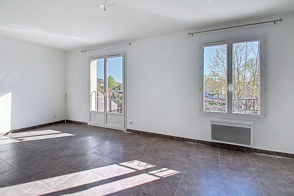 Location Appartement À LOUER - EN EXCLUSIVITÉ A VIDAUBAN  TRIPLEX DE 68,43m2 Vidauban