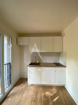 Appartement à louer 1 pièce 30 m²