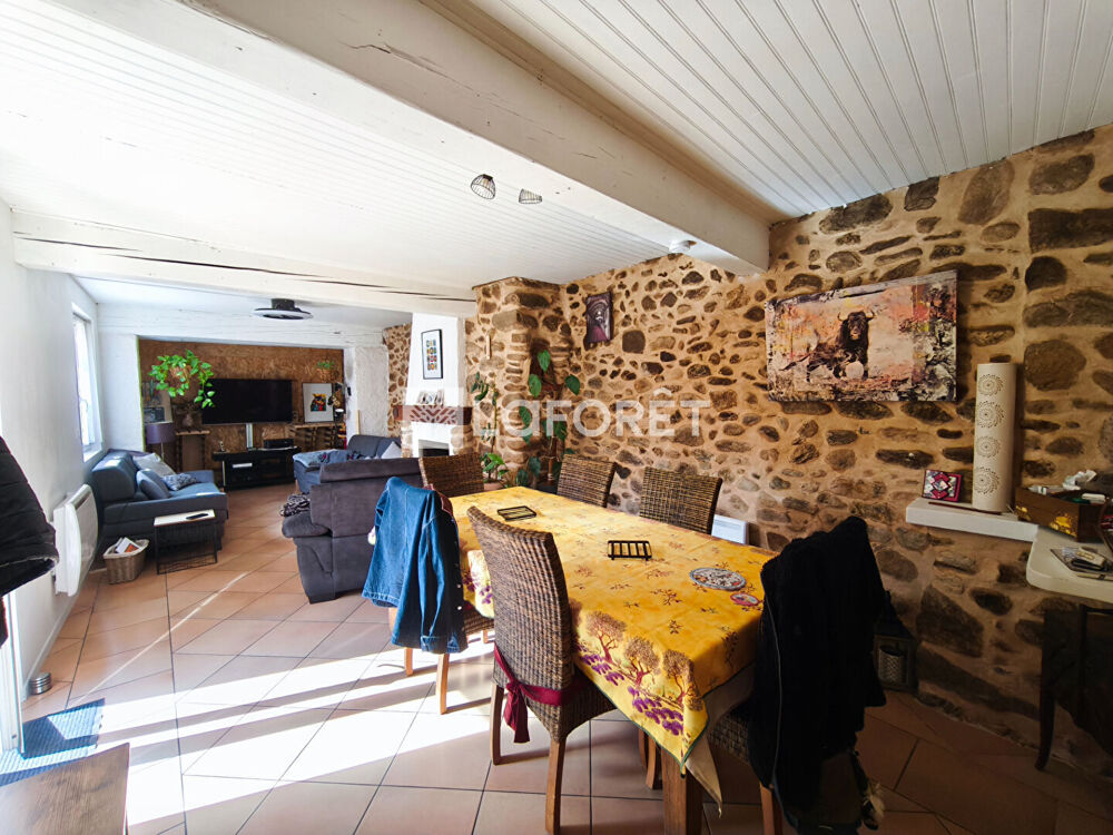 Vente Maison Maureillas maison de village 3 chambres avec extérieur, proche de toutes commodités Maureillas las illas