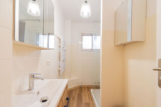  Appartement � louer 3 pi�ces 64 m�