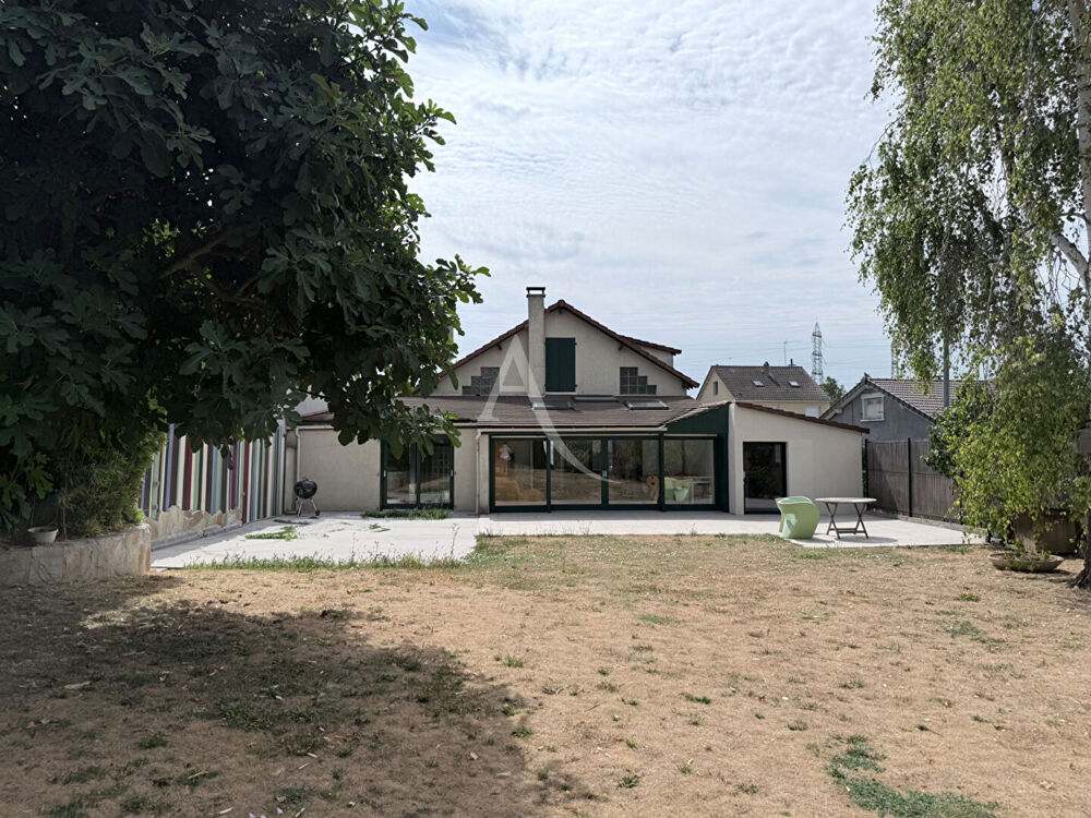 Vente Maison À vendre - Chelles : maison de caractère où l'ancien rencontre le contemporain Chelles