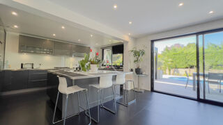  Maison à vendre 8 pièces 220 m²