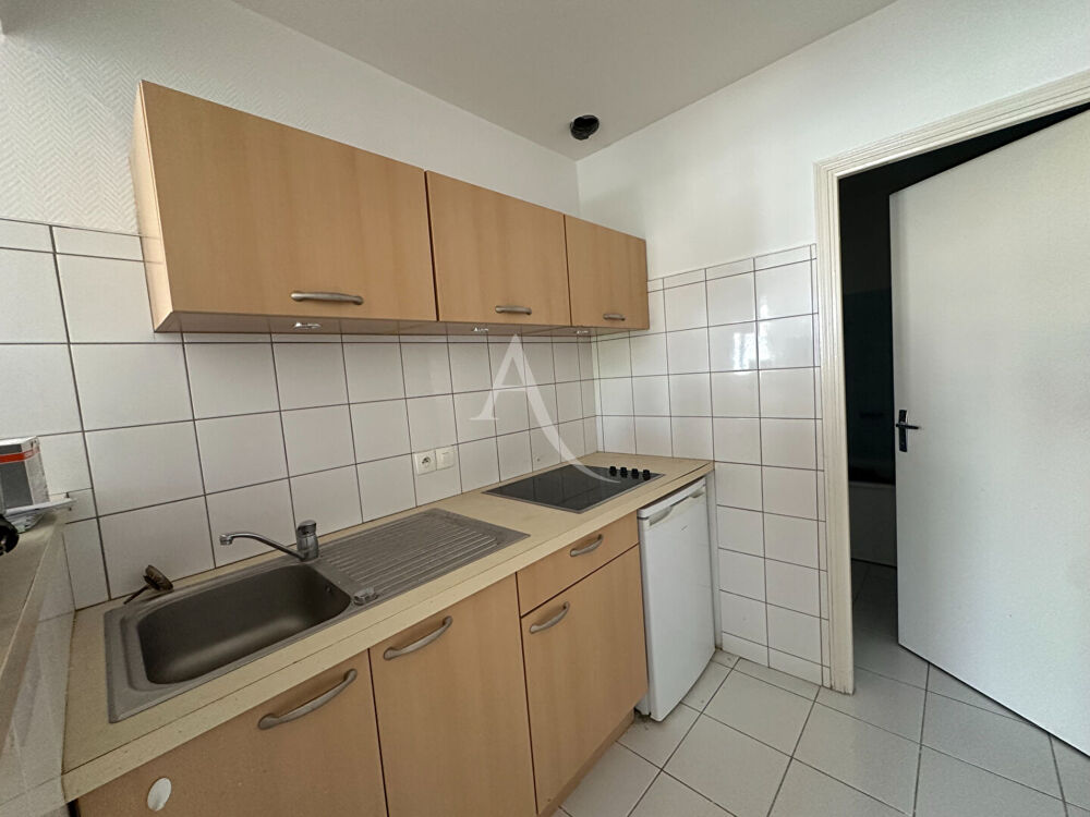 EMPLACEMENT D'EXCEPTION PLACE COLBERT Appartement Rochefort 2 pièce(s) 59.77 m2