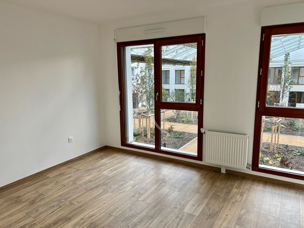 Vente Appartement Duplex avec terrasse et parking, 3 pièce(s) 66.8 m2 Clermont ferrand
