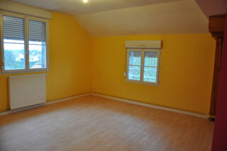  Appartement à louer 3 pièces 59 m²