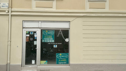 LOCAL COMMERCIAL / PROFESSIONNEL - QUARTIER DU PORT 999 06000 Nice