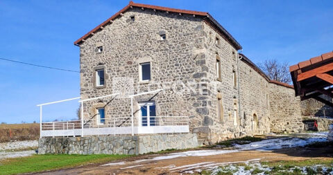   Corps de ferme de 164 m� habitables. Int�gralement r�nov�e en 2023 Maison - 7 pi�ce(s) - 2324 m�