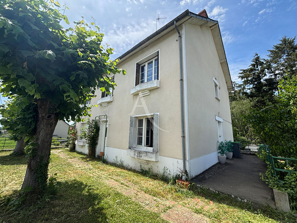 EN VENTE - 2H30 PARIS - COURS LES BARRES - BELLE MAISON 7 CHAMBRES - TERRAIN