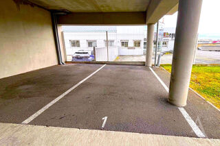  Parking / Garage � vendre 12 m�