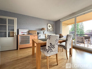  Appartement à louer 3 pièces 62 m²
