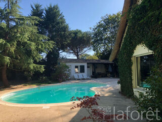  Maison  vendre 6 pices 209 m