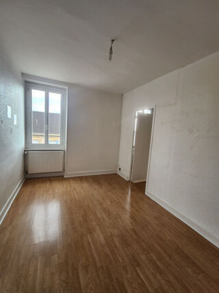  Appartement � louer 4 pi�ces 83 m�