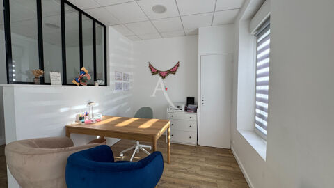 LA ROCHE SUR YON LOCAL COMMERCIAL A VENDRE 36 m² 140700 85000 La roche sur yon