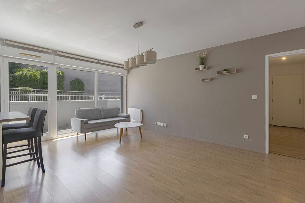 Vente Appartement EN EXCLUSIVITÉ ! Appartement T3 avec grande terrasse !! Centre-ville de Roubaix 149 000 HAI!! Roubaix