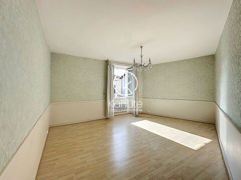   Maison de village Maison - 5 pi�ce(s) - 100 m�