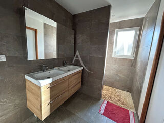  Maison à vendre 6 pièces 131 m²