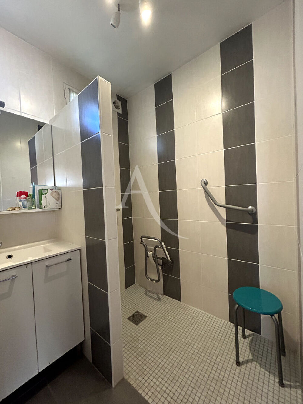 Vente Maison Maison Frontignan 4 pièces 86 m2 avec garage sur un terrain de 274 m² Frontignan