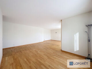  Appartement � louer 4 pi�ces 133 m�